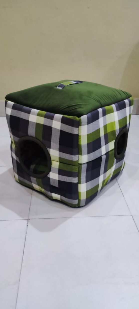 Cat House With Bed (Check Design)